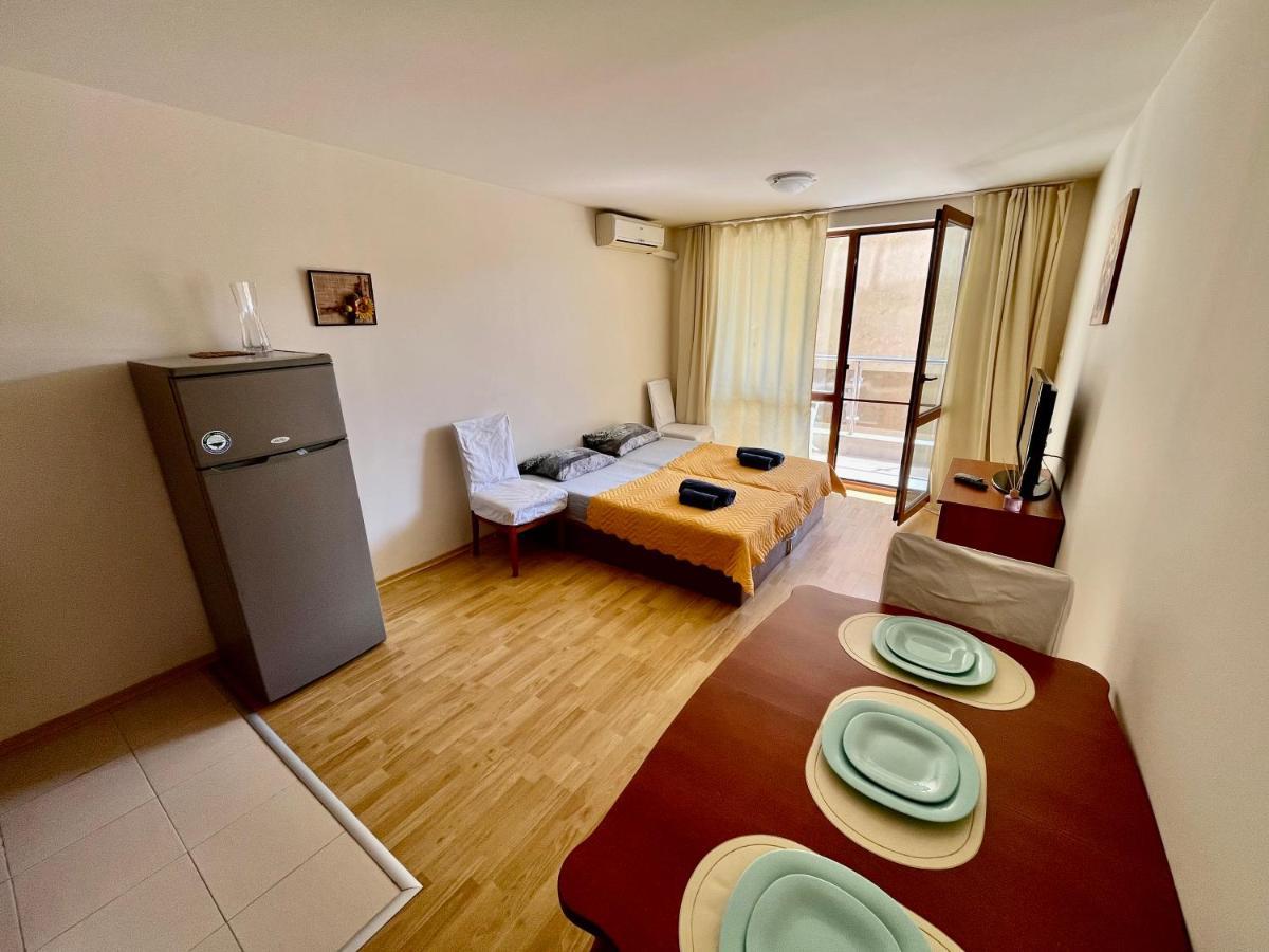 Alexandr Apartments Vigo Neszebar Kültér fotó